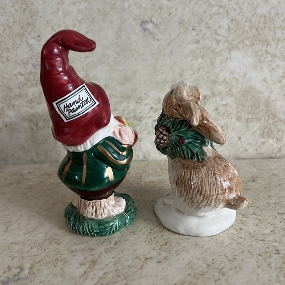 Fitz and Floyd Woodland Bunny Rabbit & Elf Gnome Salt & Pepper Shakers 1991 - Picture 2 of 5